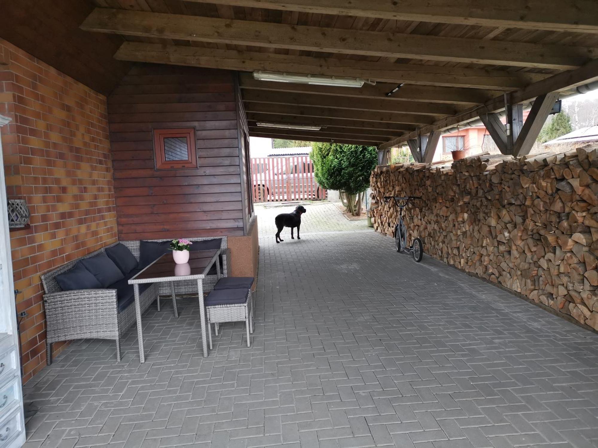 Tisá Apartman Jako U Babicky מראה חיצוני תמונה